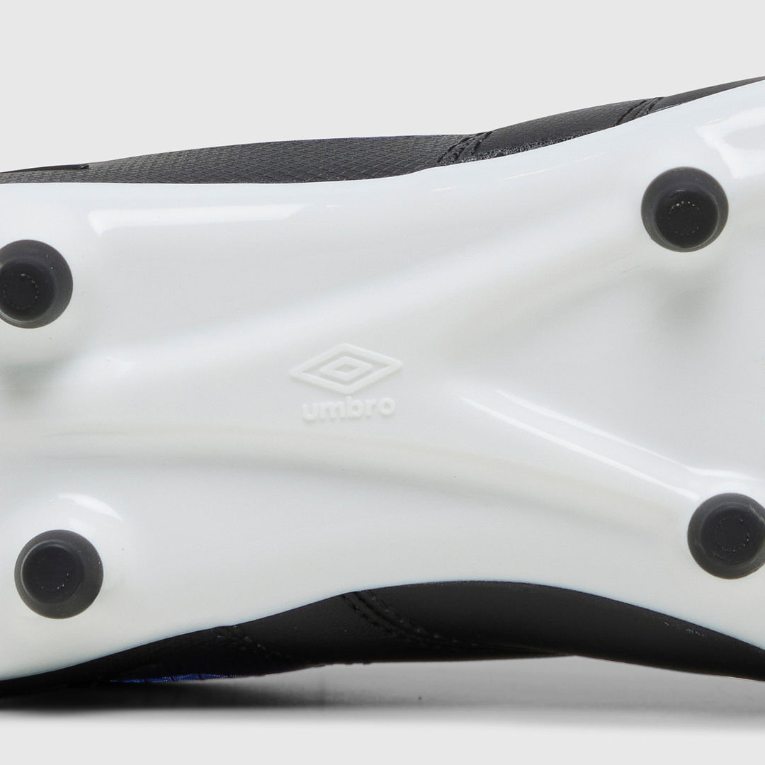 Umbro Tocco IV Premier FG Boots- Black/White/Blue