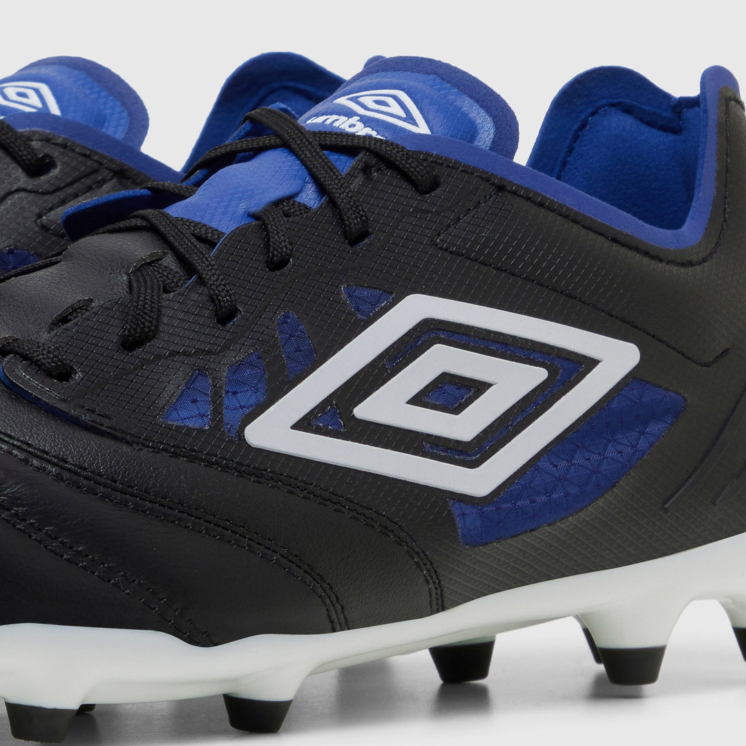 Umbro Tocco IV Premier FG Boots- Black/White/Blue