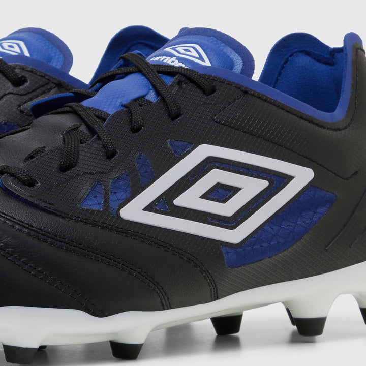 Umbro Tocco IV Premier FG Boots- Black/White/Blue