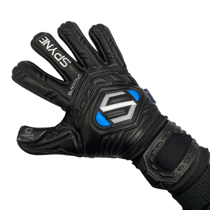 SPYNE Blackout 2.0 Goalkeeper Gloves