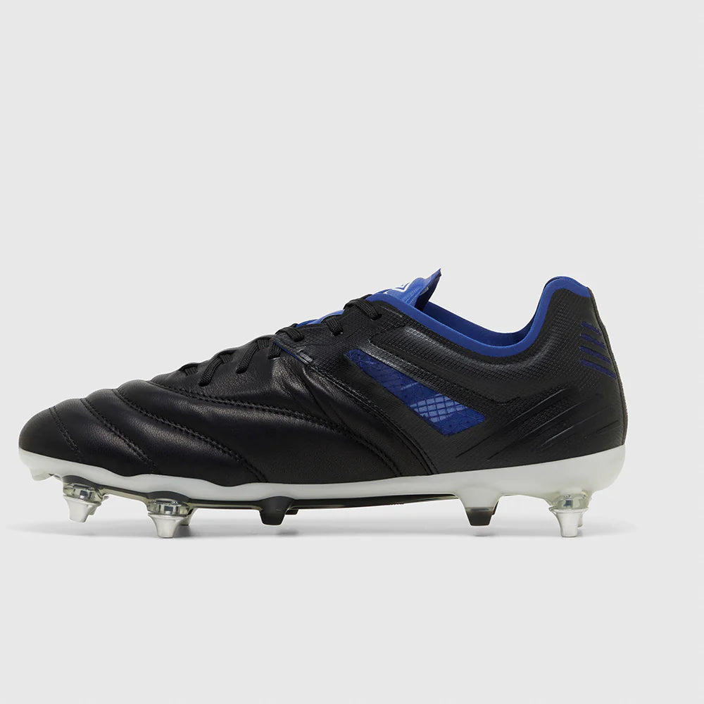 Umbro Tocco IV Pro SG Boots- Black/White/Blue