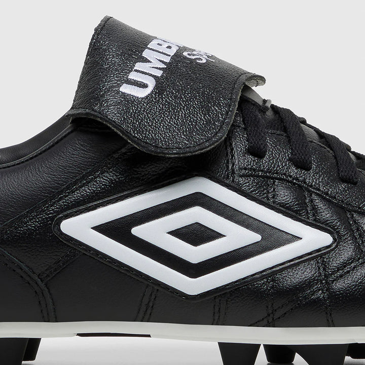 Umbro Speciali Pro FG Boots- Black