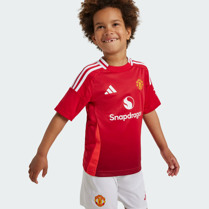 Manchester United Official adidas Mini Kit