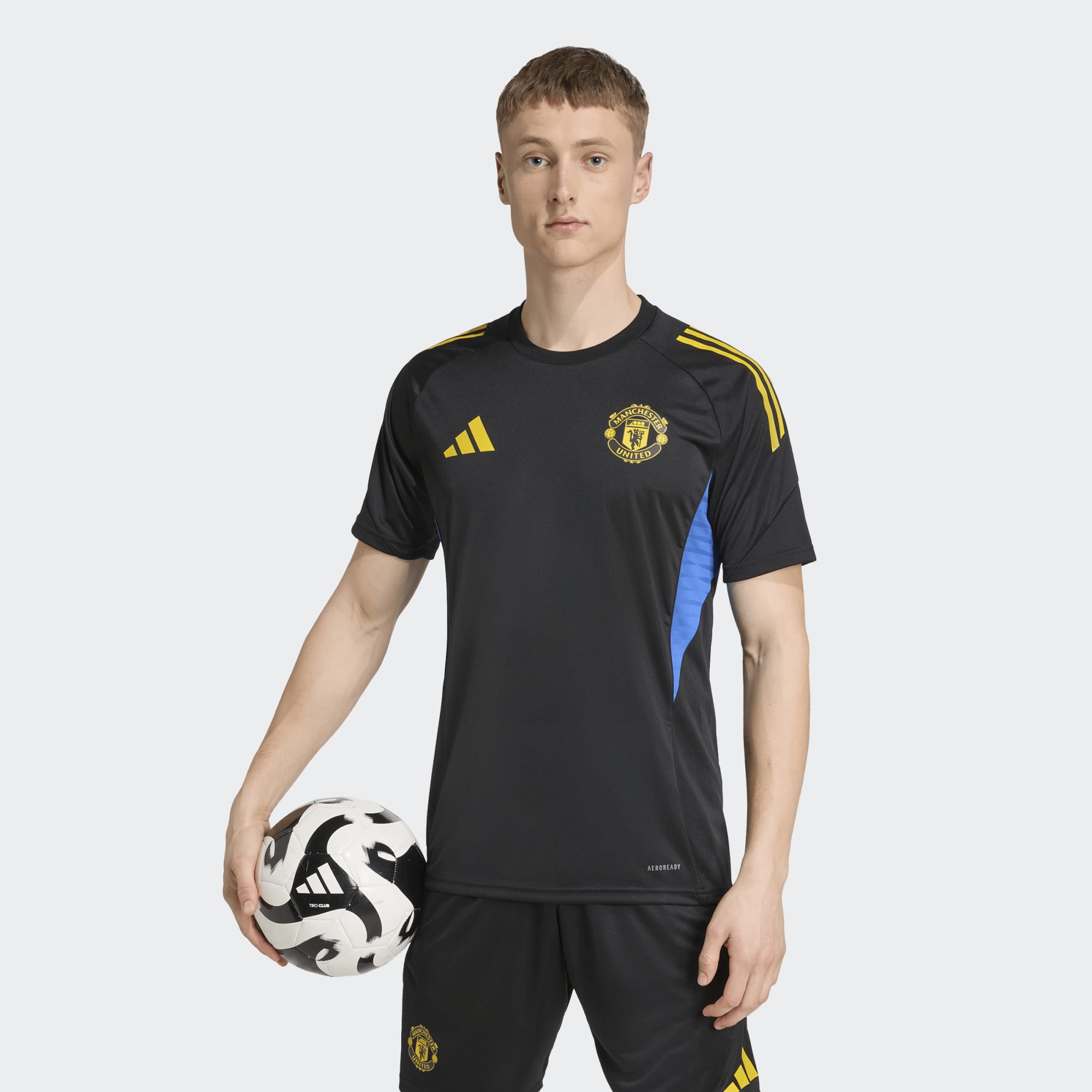 Manchester United 2025/26 Official Training Jersey – Soccer Locker