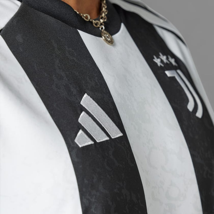 Juventus 2024/25 Official Home Jersey