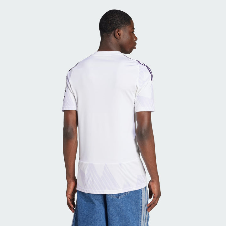 Manchester United 2025/26 Official Away Jersey