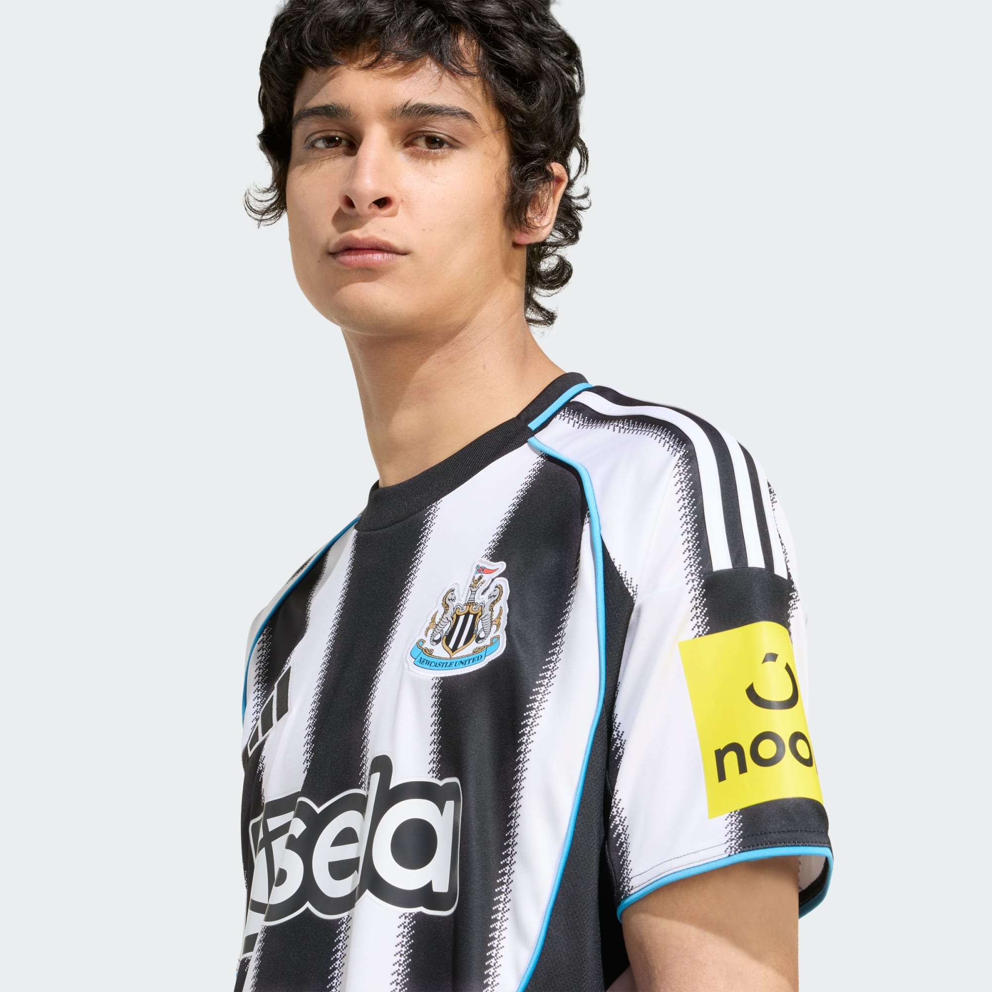 Newcastle United 2025/26 Official Home Jersey – Soccer Locker