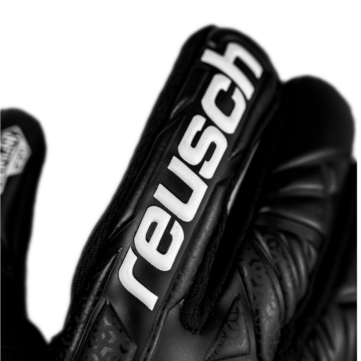 Reusch Attrakt Freegel Infinity Goalkeeper Gloves- Black