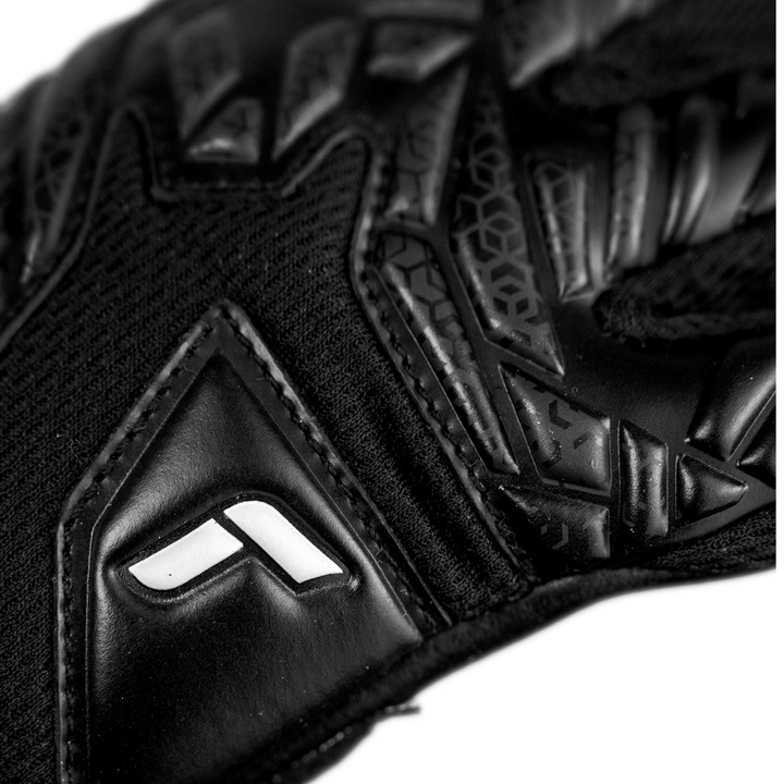 Reusch Attrakt Freegel Infinity Goalkeeper Gloves- Black