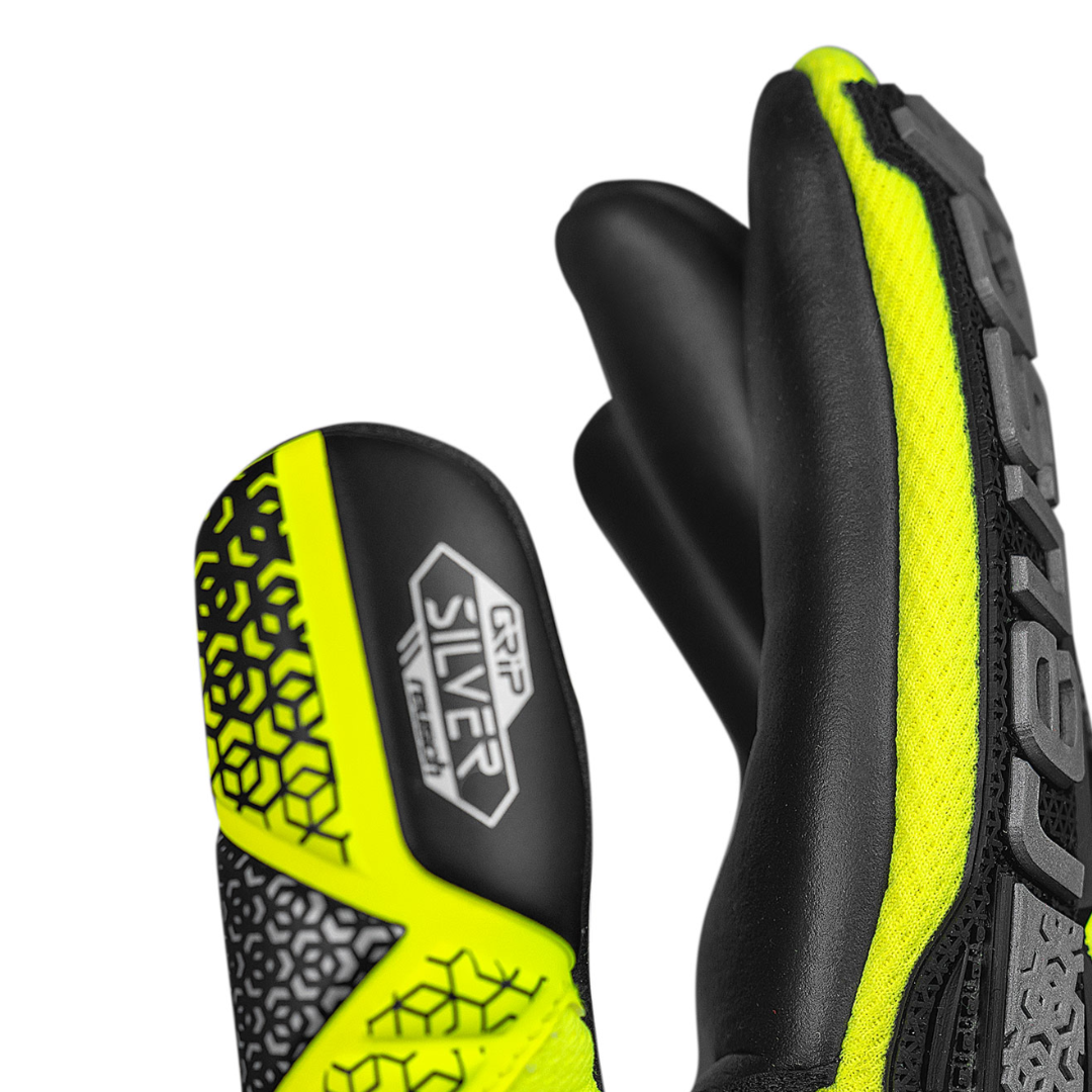 Reusch Atrrakt Freegel Silver JUNIOR Goalkeeper Gloces- Yellow/Black