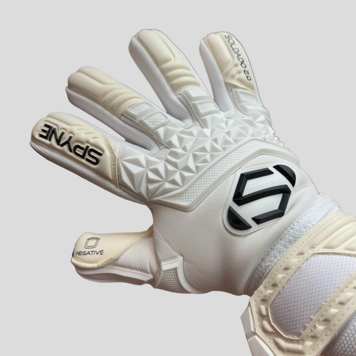 SPYNE Soldado 2.0 Goalkeeper Gloves- White