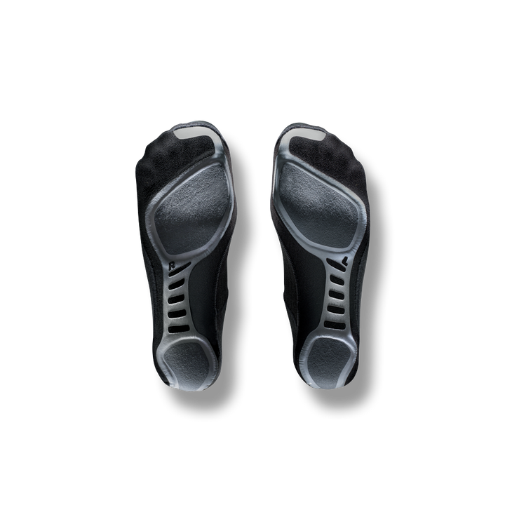 Storelli Speed Grip Socks- Black